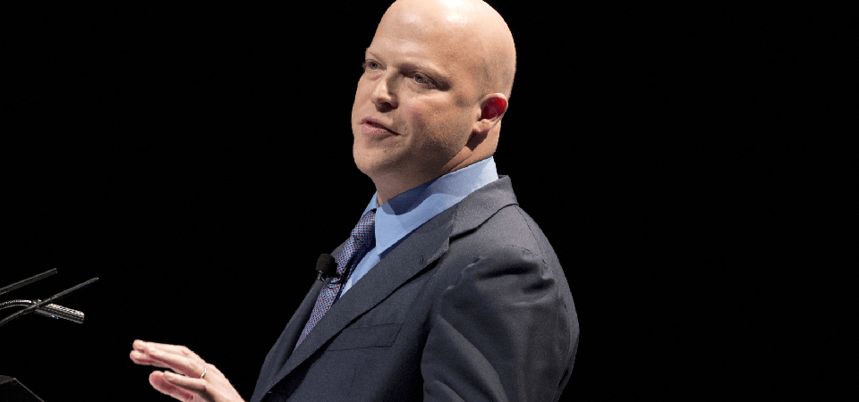 MGM Director Meister Slightly Trims Stake in Casino Stock